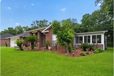 5785 Tiger Woods Drive, Milton, FL 32570 - Photo 2