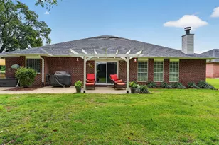 5785 Tiger Woods Dr, Milton, FL 32570 - Photo 6