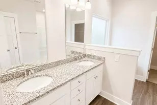 734 Quintana St, Crestview, FL 32536 - Photo 12