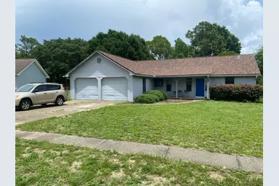 113 E Walker Circle, Crestview, FL 32539 - Photo 1