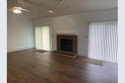 113 E Walker Circle, Crestview, FL 32539 - Photo 6