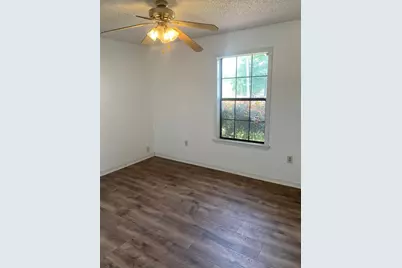 113 E Walker Circle, Crestview, FL 32539 - Photo 16