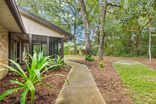 605 Sailboat Dr, Niceville, FL 32578 - Photo 32