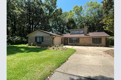 605 Sailboat Drive, Niceville, FL 32578 - Photo 2