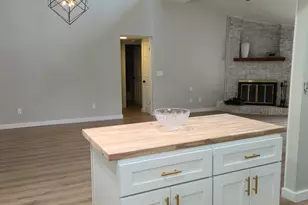 605 Sailboat Dr, Niceville, FL 32578 - Photo 14