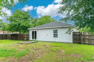 259 W Cypress Ave, Defuniak Springs, FL 32433 - Photo 22