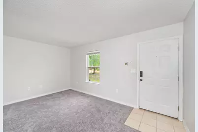 259 W Cypress Avenue, Defuniak Springs, FL 32433 - Photo 2
