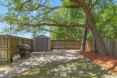110 Matt Boulevard, Niceville, FL 32578 - Photo 6