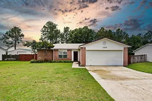 109 Louise Dr, Crestview, FL 32536 - Photo 2
