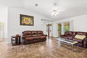 109 Louise Dr, Crestview, FL 32536 - Photo 2