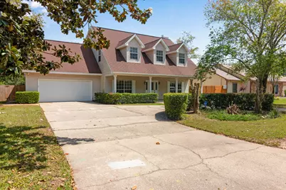 211 NW Natures Trail Court, Fort Walton Beach, FL 32548 - Photo 2