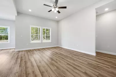 98 Spooner Street, Defuniak Springs, FL 32433 - Photo 4