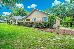 110 Eagle Ct, Crestview, FL 32539 - Photo 2