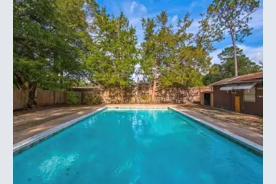 398 Edge Avenue, Valparaiso, FL 32580 - Photo 2