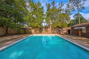 398 Edge Ave, Valparaiso, FL 32580 - Photo 2
