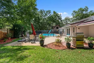 952 Rue De Palms, Niceville, FL 32578 - Photo 8