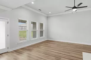 4630 Jayhawk Dr, Crestview, FL 32539 - Photo 12