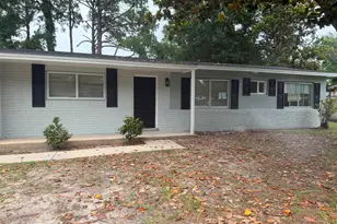900 Bryn Mawr Blvd, Mary Esther, FL 32569 - Photo 1