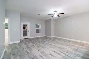 2243 N Wind Trace Rd, Navarre, FL 32566 - Photo 6