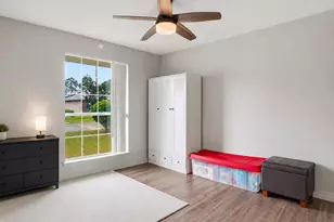 9538 Parker Pl Dr, Navarre, FL 32566 - Photo 8