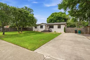 623 Mimosa Ave, Destin, FL 32541 - Photo 2