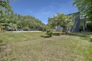 2121 Mar Mar Ln, Navarre, FL 32566 - Photo 8