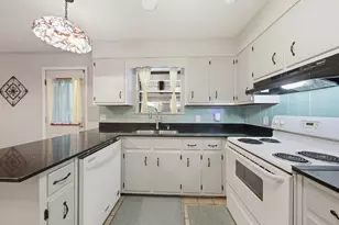 4256 Burbank Dr, Milton, FL 32583 - Photo 10