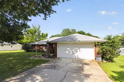 1854 Flamingo Lane, Navarre, FL 32566 - Photo 6