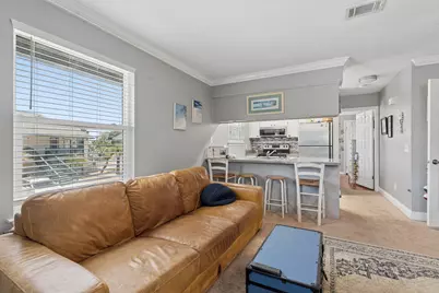 7813 N Lagoon Drive #UNIT 4G, Panama City Beach, FL 32408 - Photo 4