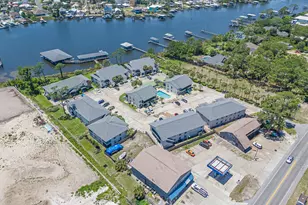 7813 N Lagoon Dr, Panama City Beach, FL 32408 - Photo 26