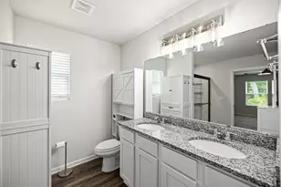460 Riverwalk Cir, Freeport, FL 32439 - Photo 12