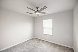 460 Riverwalk Cir, Freeport, FL 32439 - Photo 16