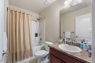 111 Bronze Cir, Crestview, FL 32539 - Photo 16