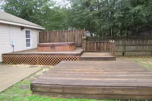 134 Hampton Dr, Crestview, FL 32539 - Photo 12