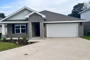 4636 Honor Guard Wy, Crestview, FL 32539 - Photo 1