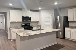 4636 Honor Guard Wy, Crestview, FL 32539 - Photo 4