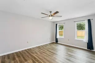 2182 Calle De Cantabria, Navarre, FL 32566 - Photo 14