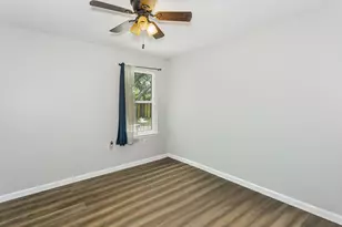 2182 Calle De Cantabria, Navarre, FL 32566 - Photo 12