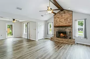 2182 Calle De Cantabria, Navarre, FL 32566 - Photo 4