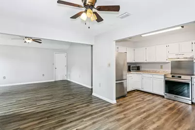 2182 Calle De Cantabria, Navarre, FL 32566 - Photo 8