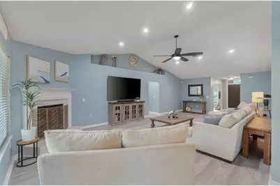 107 Strike Eagle Drive, Crestview, FL 32536 - Photo 12