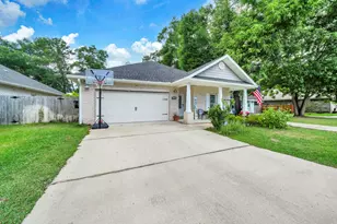 114 Sasser St, Niceville, FL 32578 - Photo 2