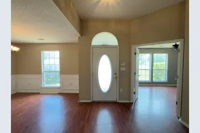 688 Brunson Street, Crestview, FL 32536 - Photo 2