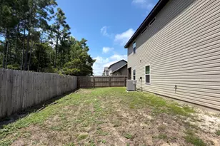 2307 Hadleigh Hills Ct, Navarre, FL 32566 - Photo 20
