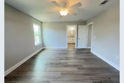 2307 Hadleigh Hills Court, Navarre, FL 32566 - Photo 10