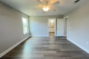 2307 Hadleigh Hills Ct, Navarre, FL 32566 - Photo 10
