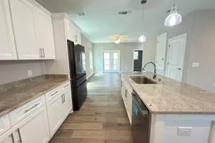 2307 Hadleigh Hills Ct, Navarre, FL 32566 - Photo 6