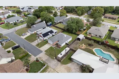 305 W Danielle Court, Mary Esther, FL 32569 - Photo 28