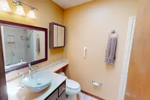 564 E Timberlake Dr, Mary Esther, FL 32569 - Photo 16