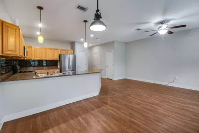408 Arbor Lake Drive, Crestview, FL 32536 - Photo 8